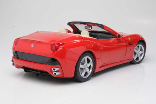 Ferrari New California Spider 2009, red
