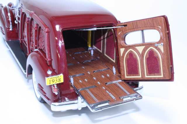 Cadillac Town Car Hearse 1938, punainen