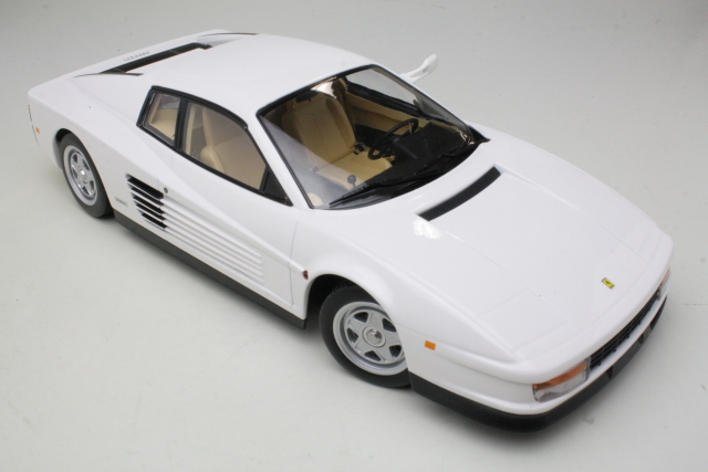 Ferrari Testarossa Mk1 US-Version 1984, white