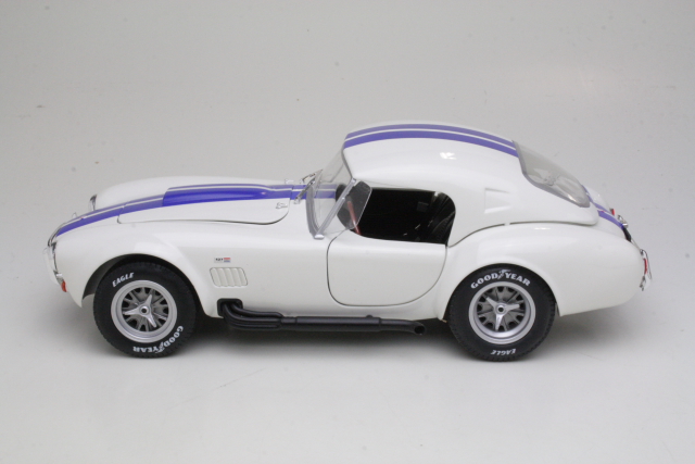 AC Cobra 427 Mk2 Coupe 1965, valkoinen/sininen