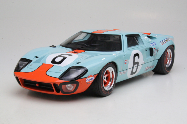 Ford GT40 4.9L V8, 1st. 24h LeMans 1969 J.Ickx/J.Oliver, no.6