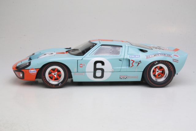 Ford GT40 4.9L V8, 1st. 24h LeMans 1969 J.Ickx/J.Oliver, no.6
