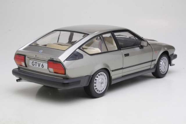 Alfa Romeo Alfetta GTV 6 1984, hopea