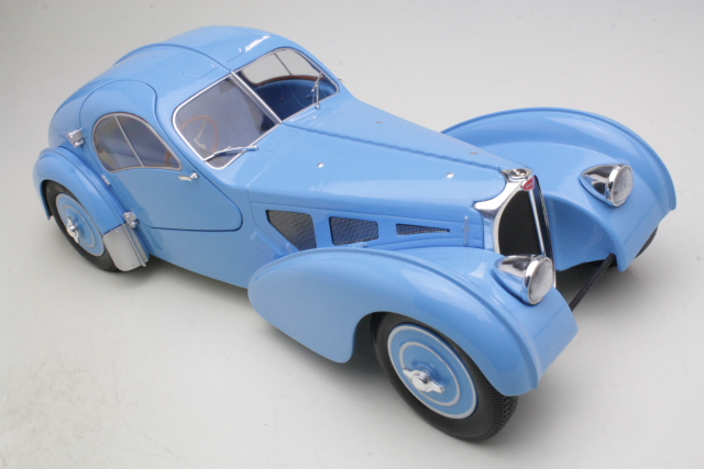 Bugatti Atlantic 57C 1938, blue - Click Image to Close