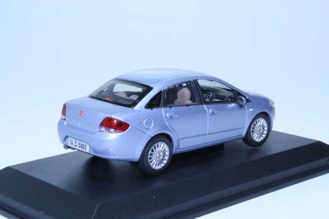Fiat Linea 2006, light blue
