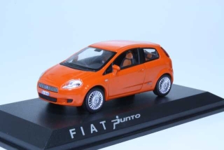 Fiat Grande Punto 2005, orange