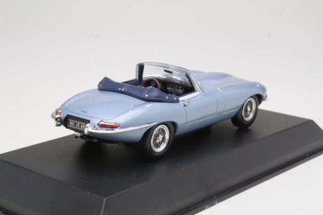 Jaguar E-Type Cabriolet 1961, sininen - Sulje napsauttamalla kuva