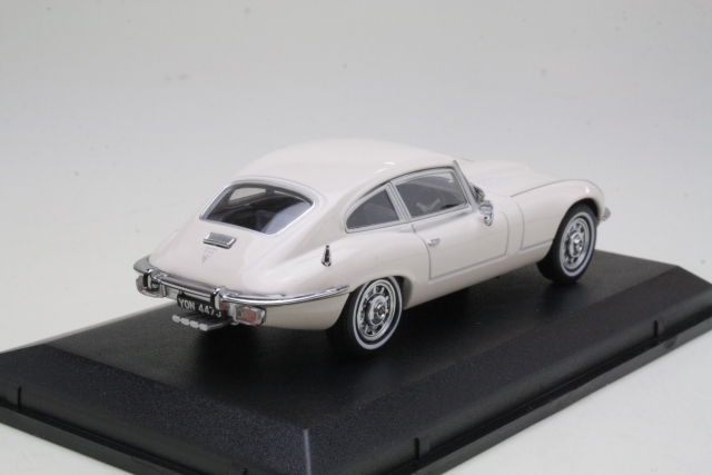 Jaguar E-Type Coupe V12, valkoinen - Sulje napsauttamalla kuva