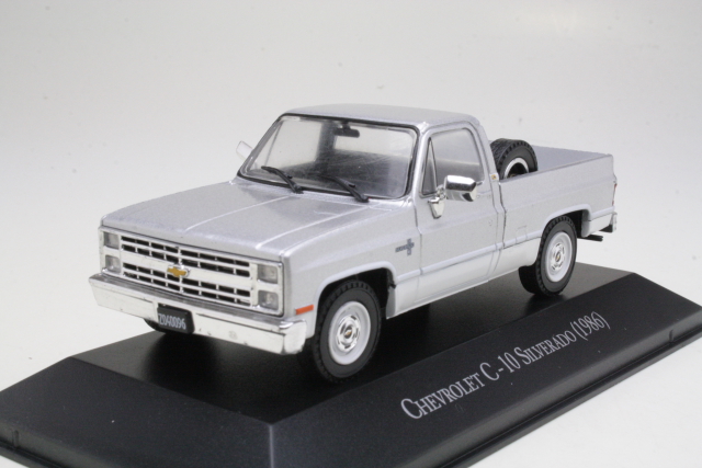 Chevrolet C-10 Silverado 1986, silver