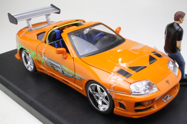 Toyota Supra Mk4 (A80) 1995, oranssi "Fast and Furious" - Sulje napsauttamalla kuva