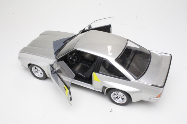 Opel Manta B 400 1981, hopea