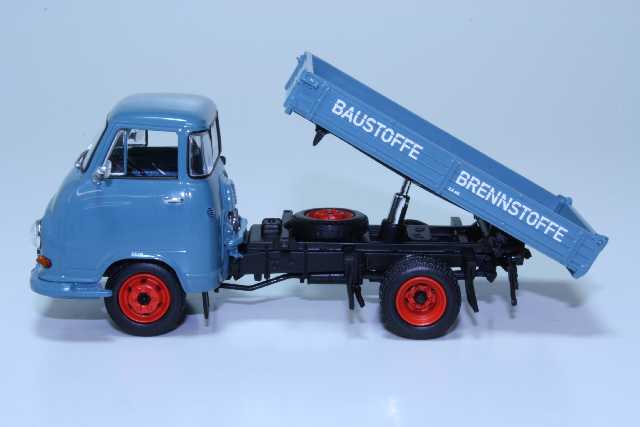 Hanomag Kurier Kipper "Baustoffe", blue