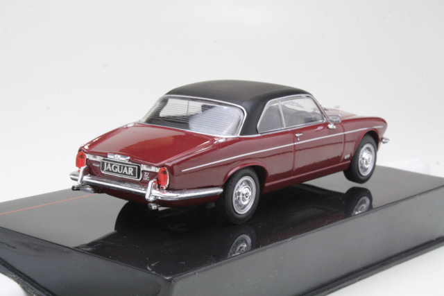 Jaguar XJ12 C 1976, red/black