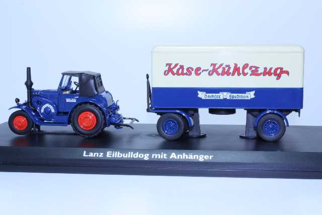 Lanz Eilbulldog "Dachser Käse-Kuhlzug", sininen/valkoinen