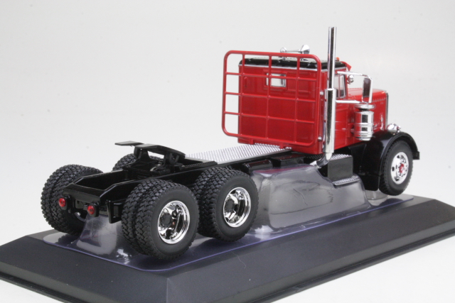 Peterbilt 281 1955, red