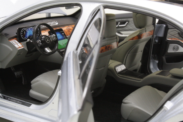 Mercedes S-Class (V223) 2020, hopea