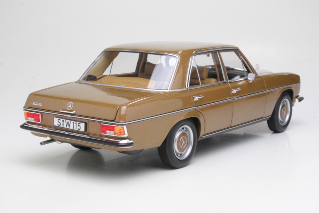 Mercedes 200 (w115) 1968, gold