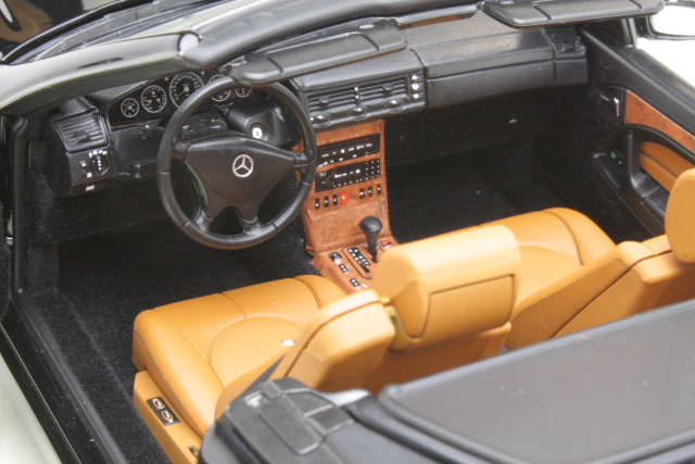Mercedes SL500 1999, black