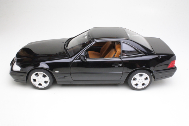 Mercedes SL500 1999, musta - Sulje napsauttamalla kuva