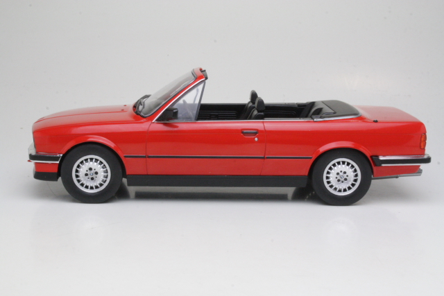 BMW 325i (e30) Cabriolet 1985, punainen - Sulje napsauttamalla kuva