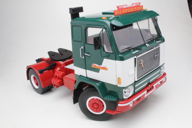 Volvo F88 1971, vihreä/valkoinen