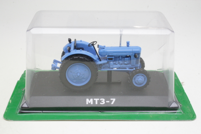 Belarus MT3-7 1958, sininen