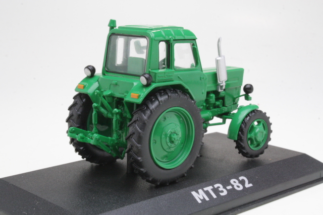 Belarus MT3-82 1982, vihreä