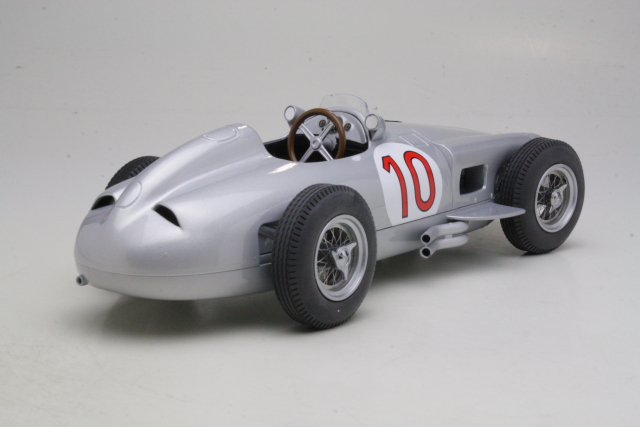 Mercedes F1 W196, 1st. Belgium GP 1955, J-M.Fangio, no.10 - Sulje napsauttamalla kuva