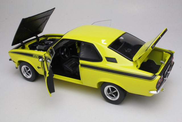 Opel Manta A GT/E 1975, keltainen/musta