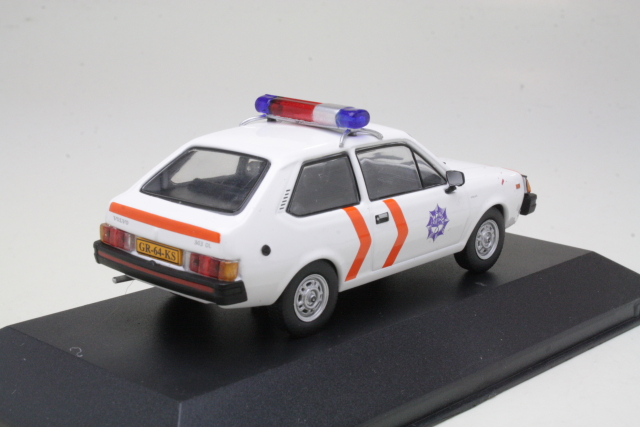 Volvo 343 "Politie" - Sulje napsauttamalla kuva