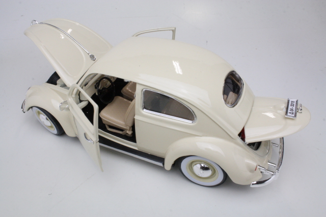 VW Beetle 1955, creme