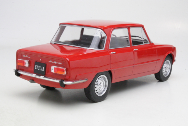 Alfa Romeo Giulia Nuova Super 1974, punainen - Sulje napsauttamalla kuva