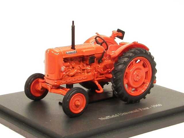 Nuffield Universal 4 1960, orange