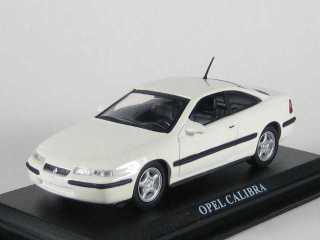 Opel Calibra 1995, valkoinen