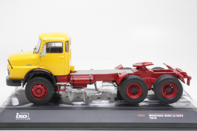 Mercedes LK2624 1979, keltainen