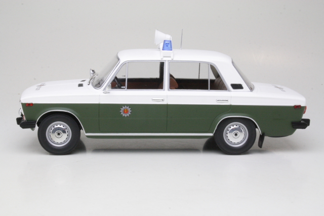 Lada 2106 1976 "Volks Polizei" - Sulje napsauttamalla kuva