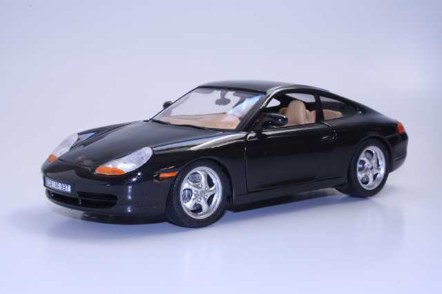 Porsche 911 Carrera 1997, musta