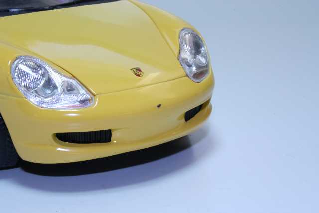 Porsche Boxster 1998, yellow
