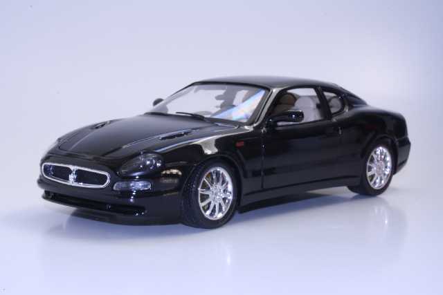 Maserati 3200GT 1998, musta