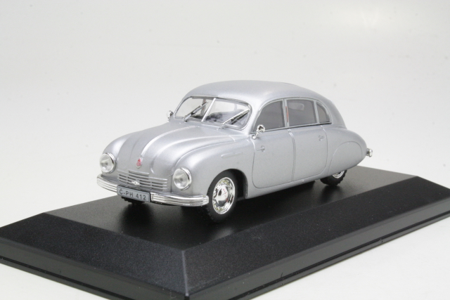 Tatra T600 1948, silver
