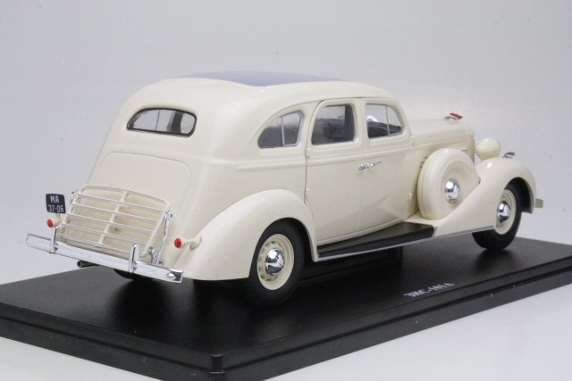 ZIS 101A 1939, beige
