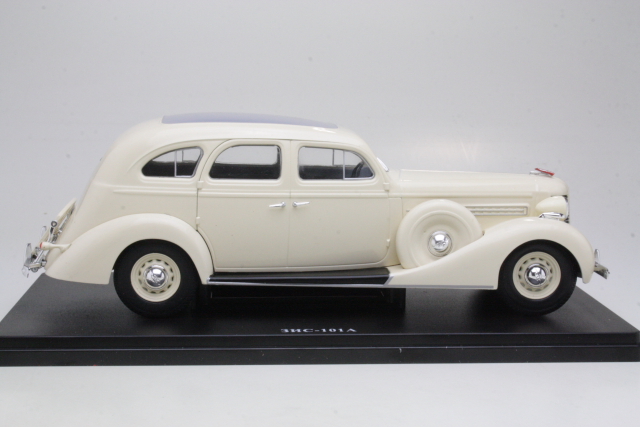 ZIS 101A 1939, beige