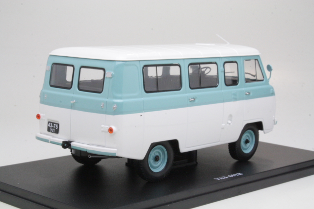 UAZ 452V 1965, valkoinen/vaaleansininen