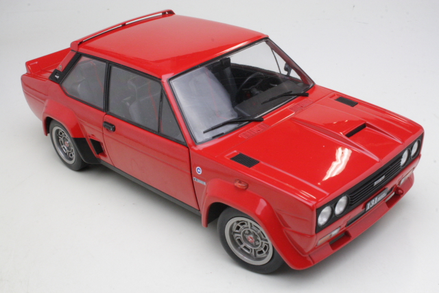 Fiat 131 Abarth 1980, punainen - Sulje napsauttamalla kuva