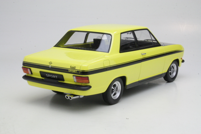 Opel Kadett B Sport 1973, keltainen/musta - Sulje napsauttamalla kuva