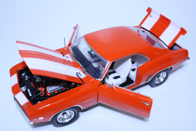 Chevrolet Camaro Z28 1969, oranssi