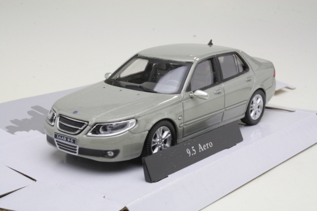 Saab 9-5 Sedan 2006, light green