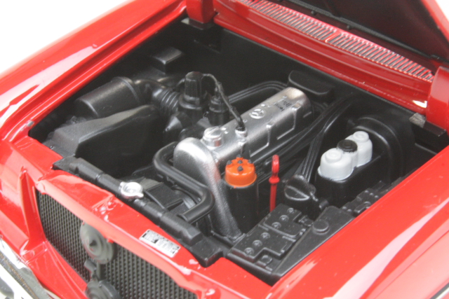 Mercedes 200 (w115) 1973, punainen