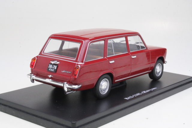 Lada 2102 SW 1971, red