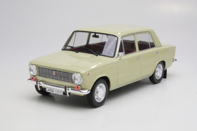Lada 1200 1970, keltainen